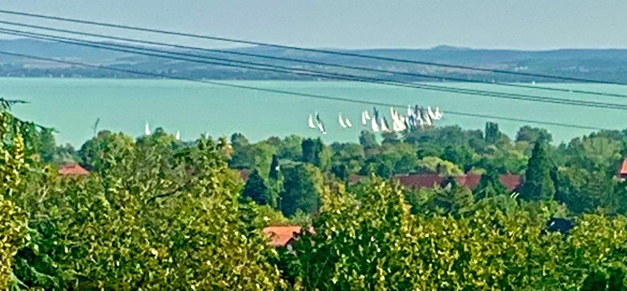 Keith Lakewood Villa Balatonfured Bagian luar foto